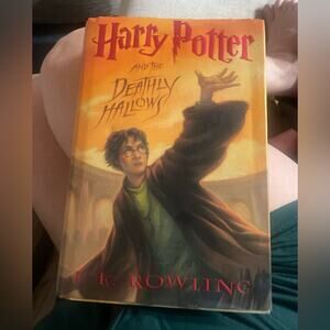 Harry Potter and the Deathly Hollows hardcover book J K Rowling